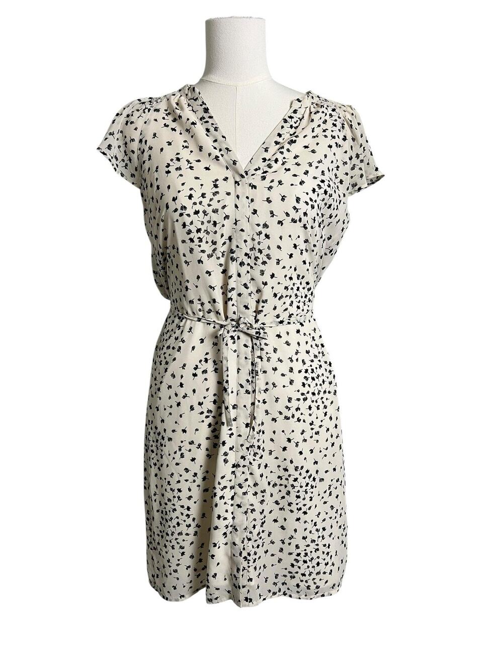 H&M Floral Chiffon Sundress Womens 2 White Flutter Sleeve Belted dress Preppy
